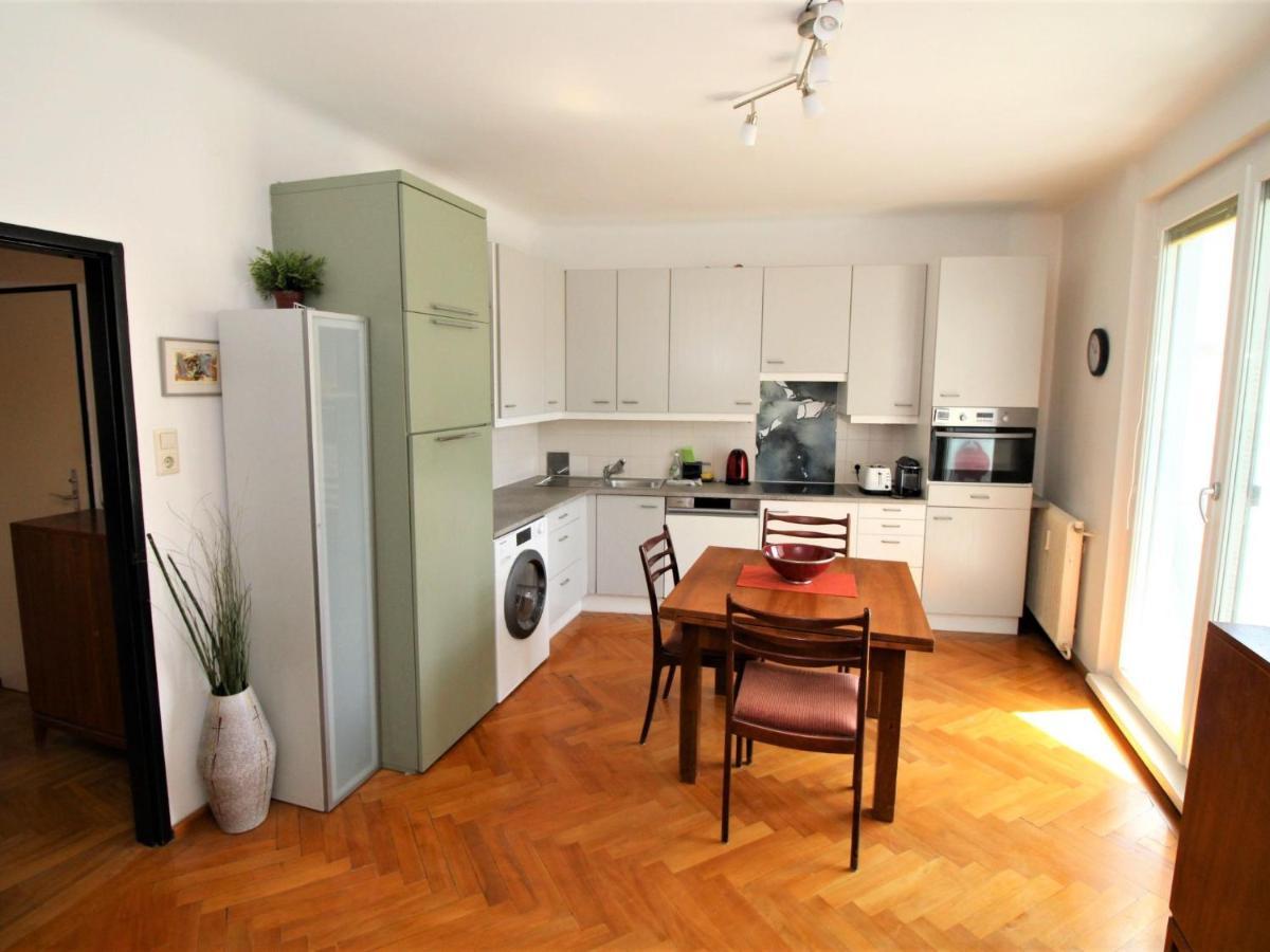 Apartment Opera By Interhome Vienna Esterno foto