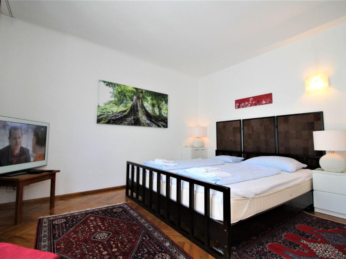 Apartment Opera By Interhome Vienna Esterno foto